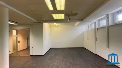 26-Zimmer-Gewerbeimmobilie mieten in Wiener Neustadt – 1 240 m², € 11.977 – Bild 8 von 78