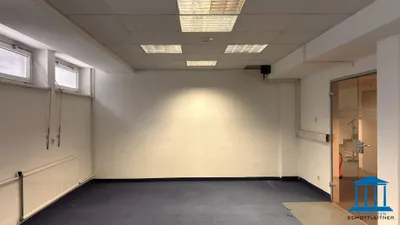 26-Zimmer-Gewerbeimmobilie mieten in Wiener Neustadt – 1 240 m², € 11.977 – Bild 16 von 78