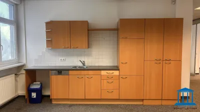 26-Zimmer-Gewerbeimmobilie mieten in Wiener Neustadt – 1 240 m², € 11.977 – Bild 61 von 78