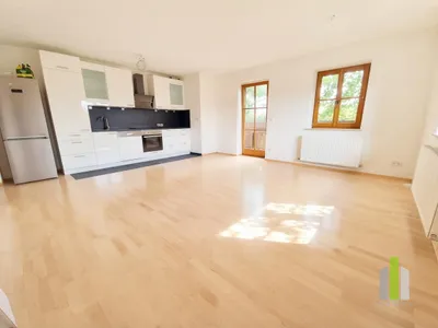 2-Zimmer-Wohnung mieten in Salzburg-Umgebung – 62 m², € 935