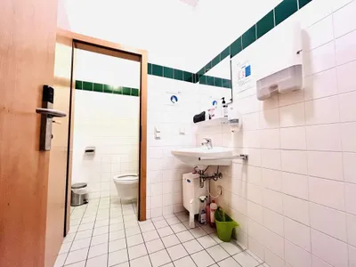 3-Zimmer-Gewerbeimmobilie mieten in Sankt Pölten – 126 m², € 1.606 – Bild 7 von 10