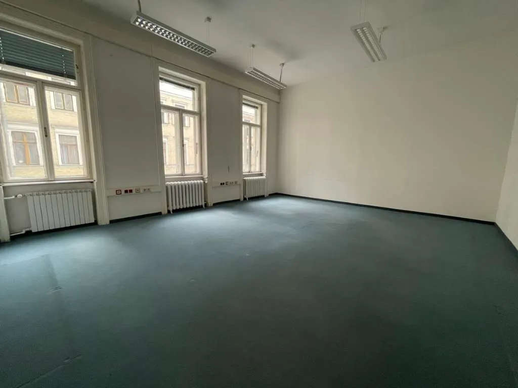 Altbaubüro in zentraler Lage - Ansicht 2