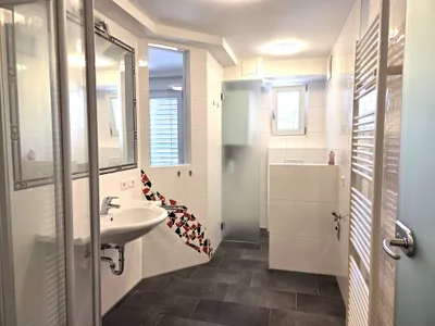 2-Zimmer-Wohnung kaufen in Innsbruck – 59,3 m², € 385.000 – Bild 2 von 6