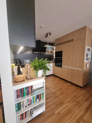 POOL + BALKON: Moderne möblierte 3-Zimmer Wohnung in Strebersdorf - ab August frei – Bild 3