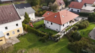 9-Zimmer-Gewerbeimmobilie kaufen in Eferding – 232 m², € 559.000 – Bild 2 von 25