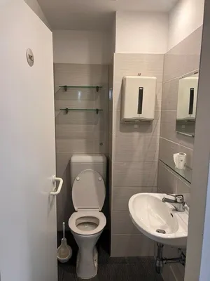 3-Zimmer-Gewerbeimmobilie mieten in Wien – 95 m², € 1.756 – Bild 8 von 12