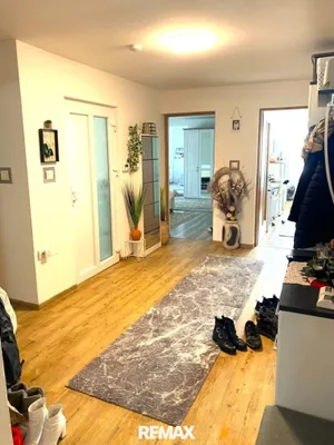 9-Zimmer-Gewerbeimmobilie kaufen in Baden – 240 m², € 579.000 – Bild 12 von 30