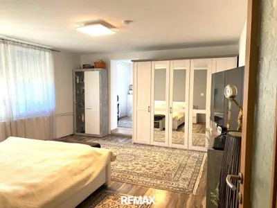 9-Zimmer-Gewerbeimmobilie kaufen in Baden – 240 m², € 579.000 – Bild 11 von 30