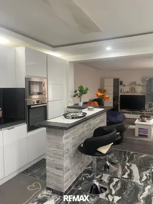 9-Zimmer-Gewerbeimmobilie kaufen in Baden – 240 m², € 579.000 – Bild 2 von 30