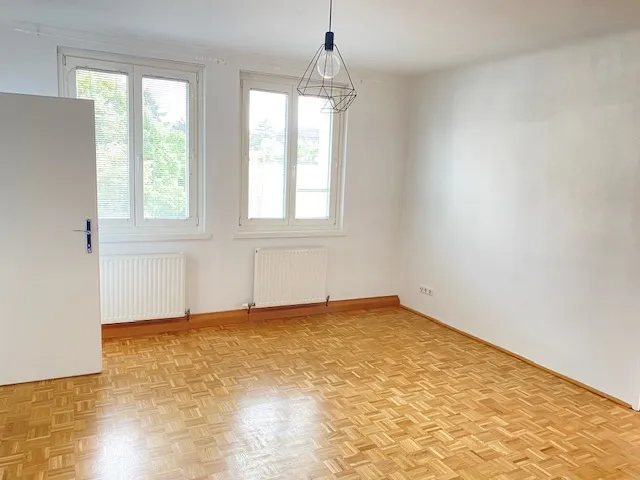 helle und freundliche Wohnung in gepflegtem Wohnhaus – pohled 2