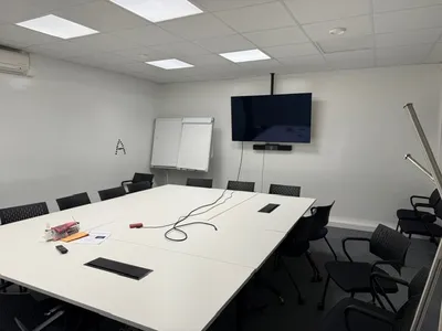 Gewerbeimmobilie mieten in Wien – 764 m², € 13 – Bild 9 von 11