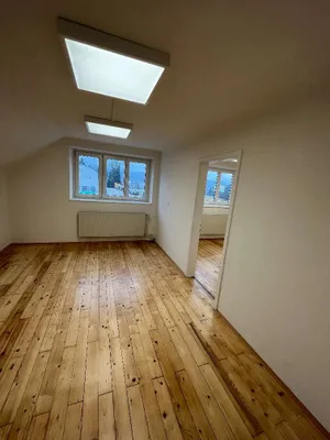 2-Zimmer-Gewerbeimmobilie mieten in Graz-Umgebung – 30 m², € 324 – Bild 3 von 5