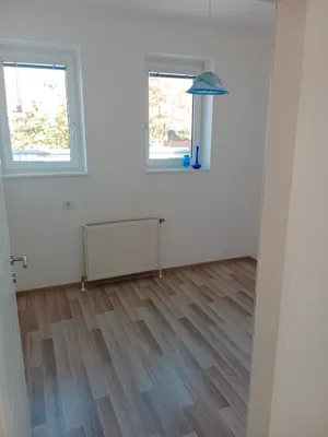 4-Zimmer-Wohnung mieten in Neunkirchen – 55 m², € 550 – Bild 3 von 10