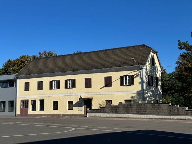 Einfamilienhaus mit Potenzial direkt in Feldbach ...!, Feldbach
