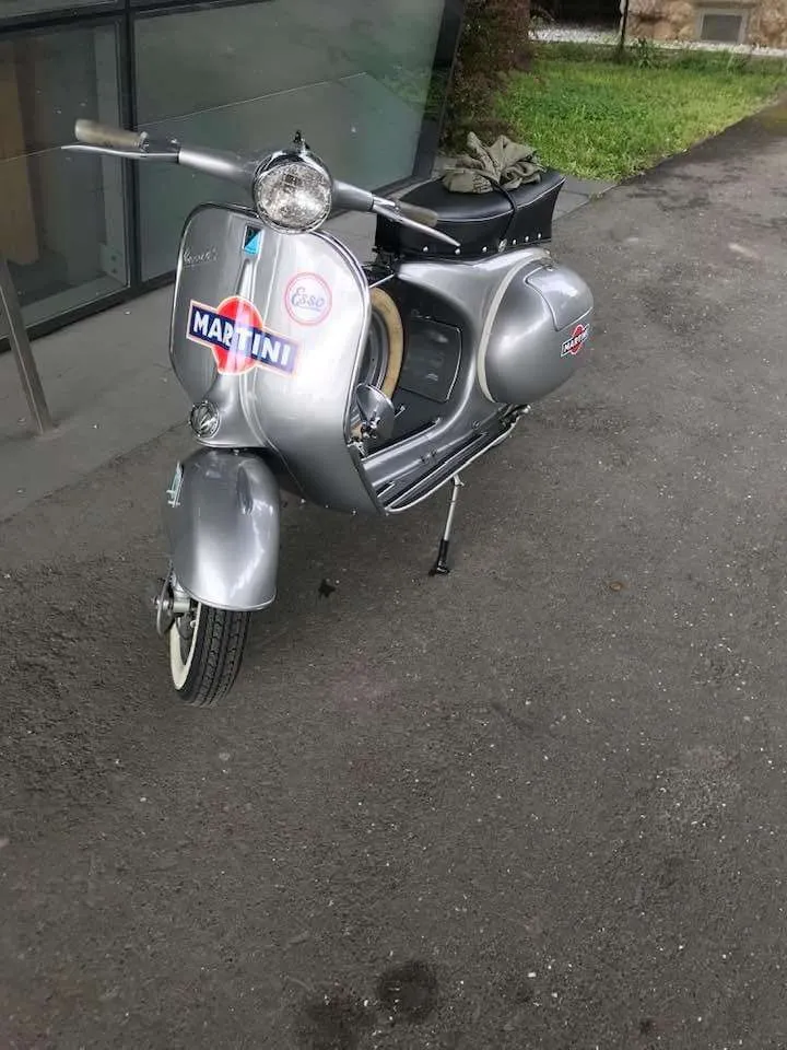 Vespa GS