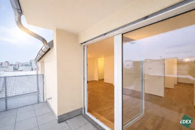 4 ZIMMER | 2 BÄDER | BALKON | KLIMAANLAGE | NEUE KÜCHE – Bild 3