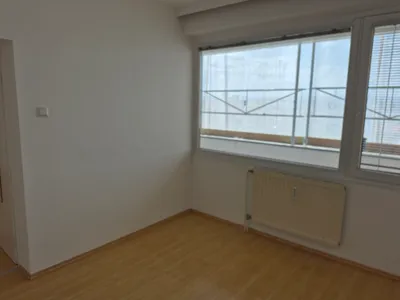 2-Zimmer-Wohnung mieten in Sankt Pölten – 63 m², € 800 – Bild 4 von 9
