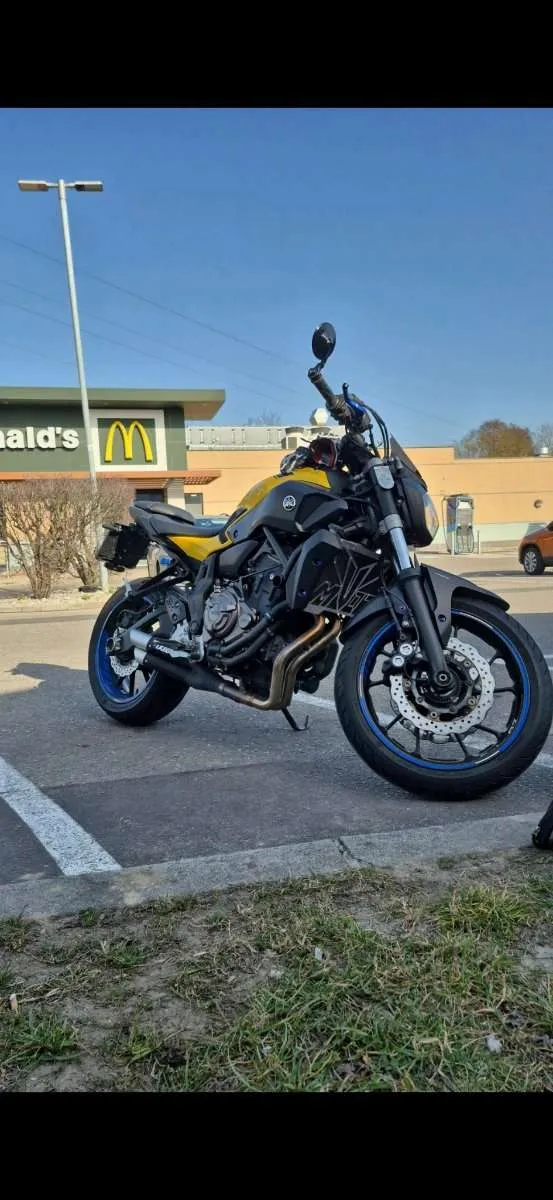 Yamaha MT