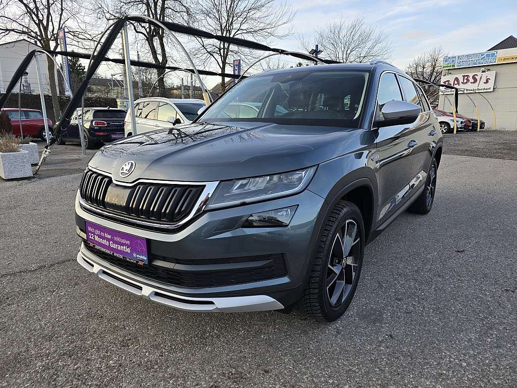 Skoda Kodiaq 2,0 TDI SCR 4x4 Scout DSG *AHK*NAVI* SUV / Geländewagen