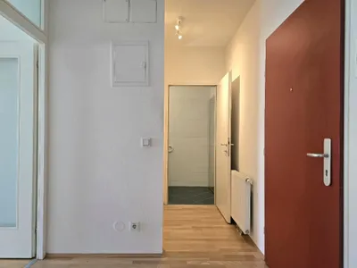 Helle 3-Zimmer Wohnung mit Balkon und top Infrastruktur – Bild 3