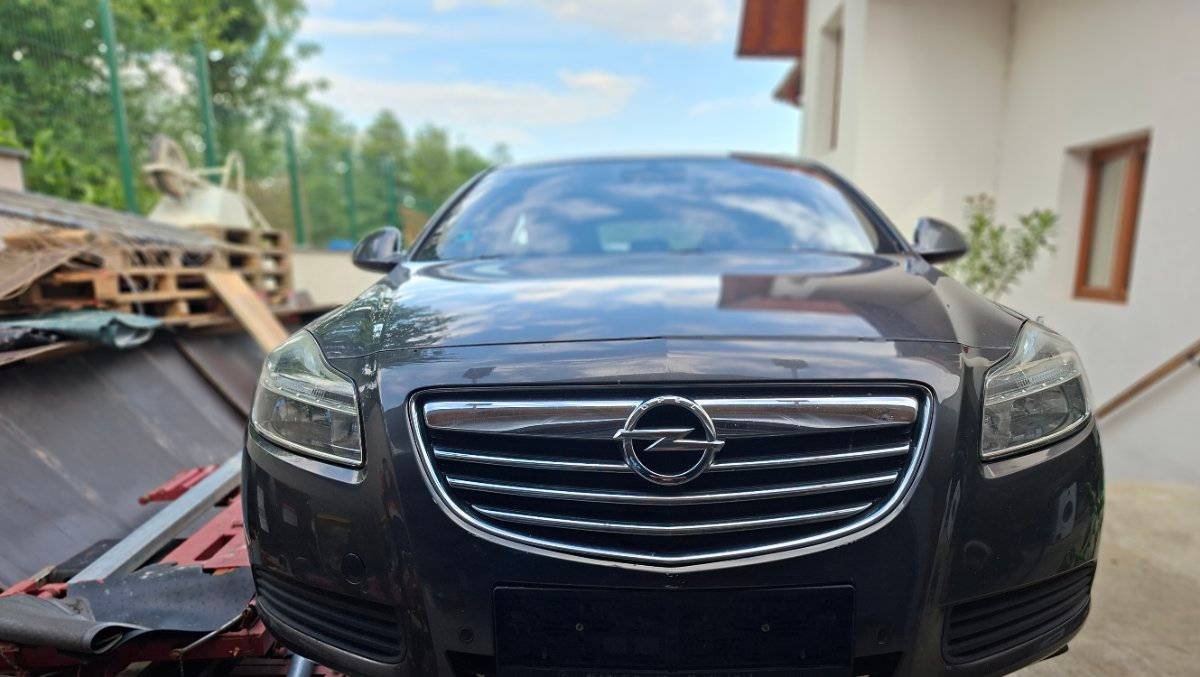Opel Insignia 2.0