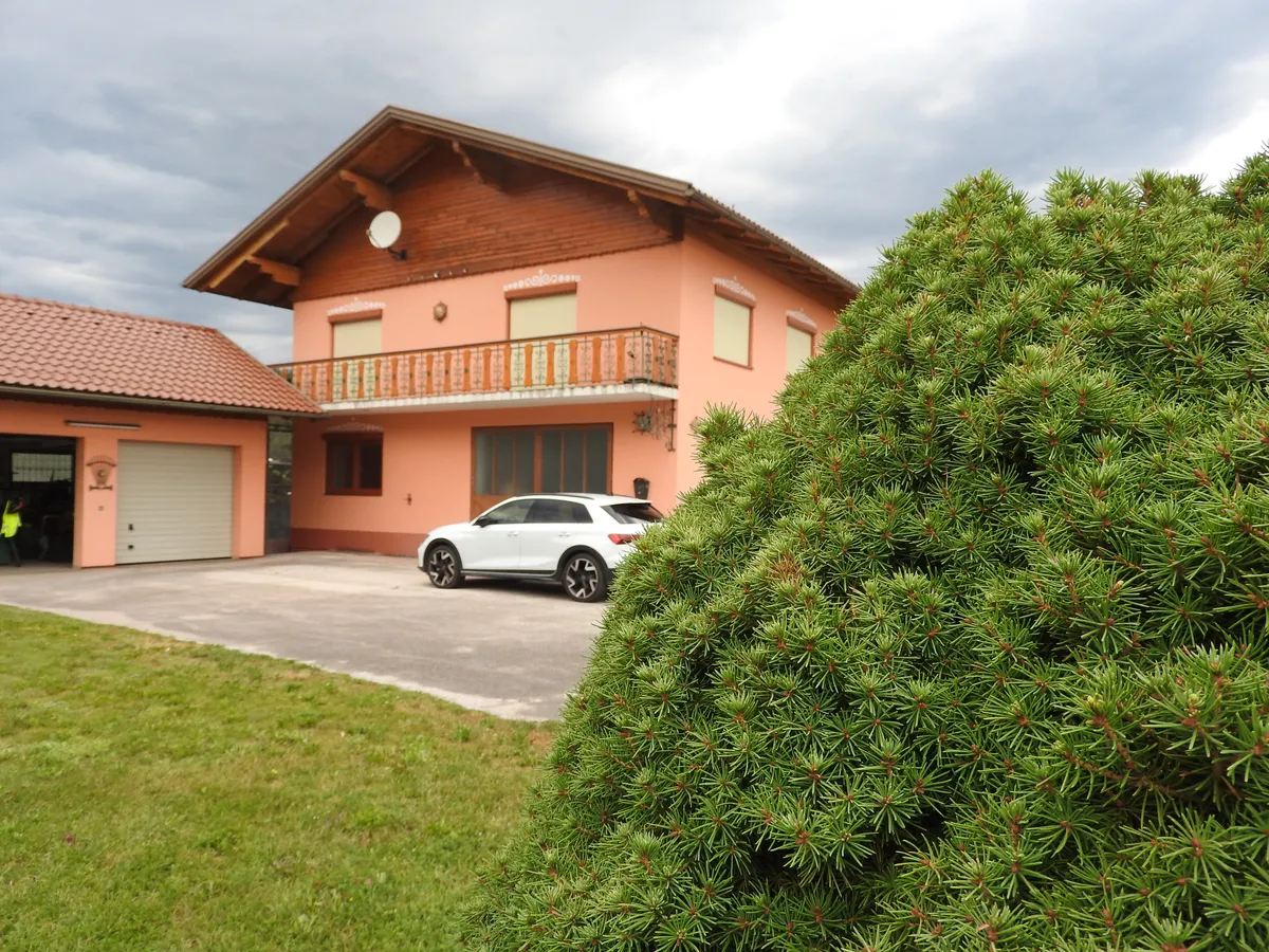 Maja, 260 m²