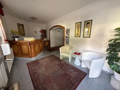 19-Zimmer-Gewerbeimmobilie mieten in Linz – 3 534 m², € 6.500 – Bild 34 von 41
