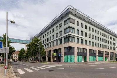 Gewerbeimmobilie mieten in Wien – 1 316 m², € 13 – Bild 2 von 11