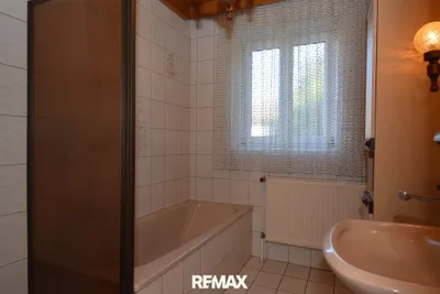 9-Zimmer-Haus kaufen in Melk – 196 m², € 249.000 – Bild 12 von 22