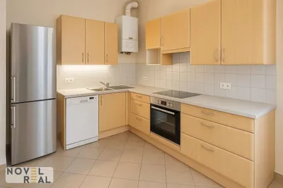 Stilvoller Altbaucharme im Herzen Wiens - Repräsentative Altbauwohnung im 9. Bezirk! – Bild 3