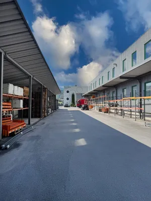 Gewerbeimmobilie kaufen in Salzburg-Umgebung – 7 300 m², € 5.510.000 – Bild 2 von 5