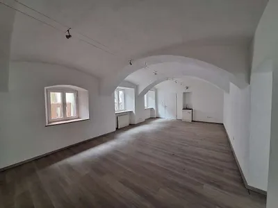 2-Zimmer-Gewerbeimmobilie mieten in Sankt Veit an der Glan – 100 m², € 1.185 – Bild 6 von 15