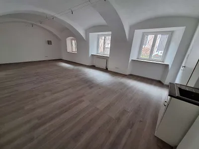2-Zimmer-Gewerbeimmobilie mieten in Sankt Veit an der Glan – 100 m², € 1.185 – Bild 10 von 15