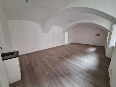 2-Zimmer-Gewerbeimmobilie mieten in Sankt Veit an der Glan – 100 m², € 1.185 – Bild 9 von 15