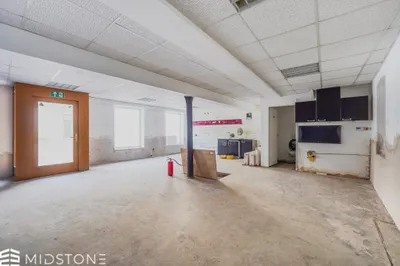 4-Zimmer-Gewerbeimmobilie mieten in Sankt Pölten Land – 154 m², € 1.073 – Bild 10 von 16
