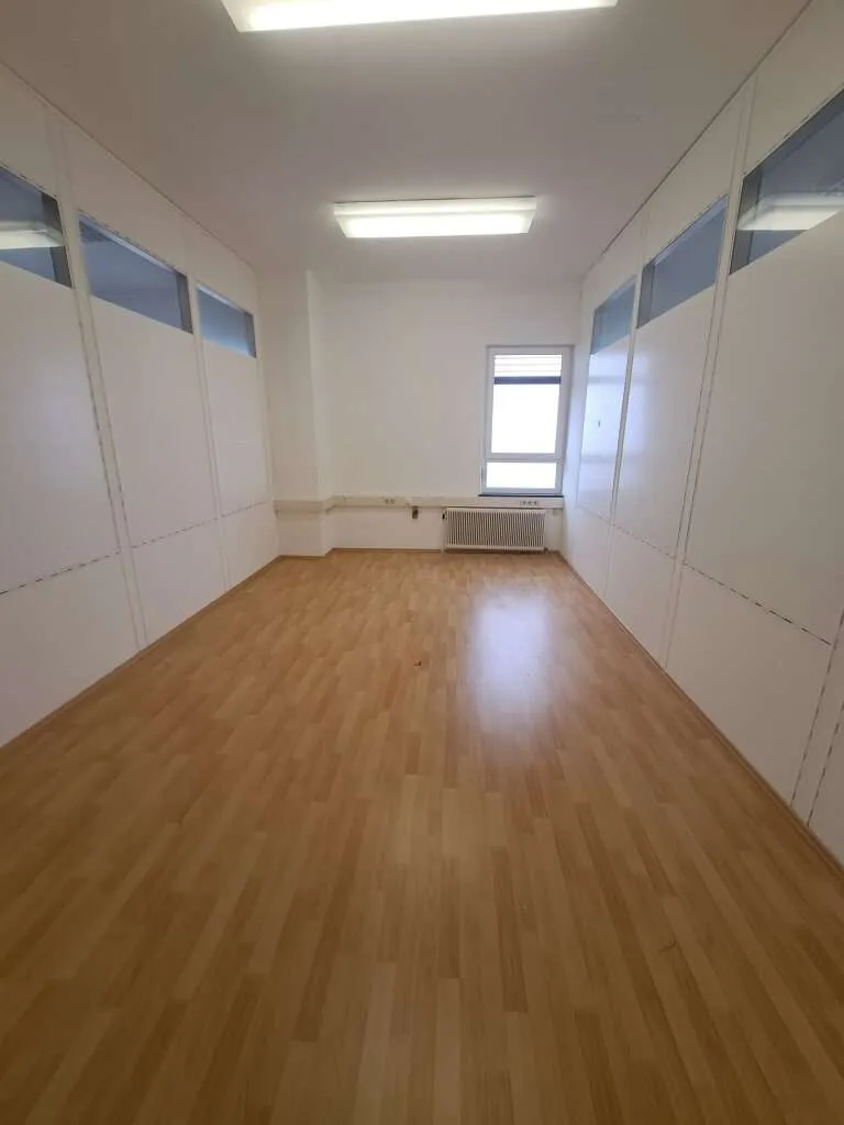 A2 BADEN: Flexible Kleinbüros – pohled 3