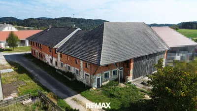 8-Zimmer-Haus kaufen in Freistadt – 252 m², € 350.000 – Bild 3 von 13