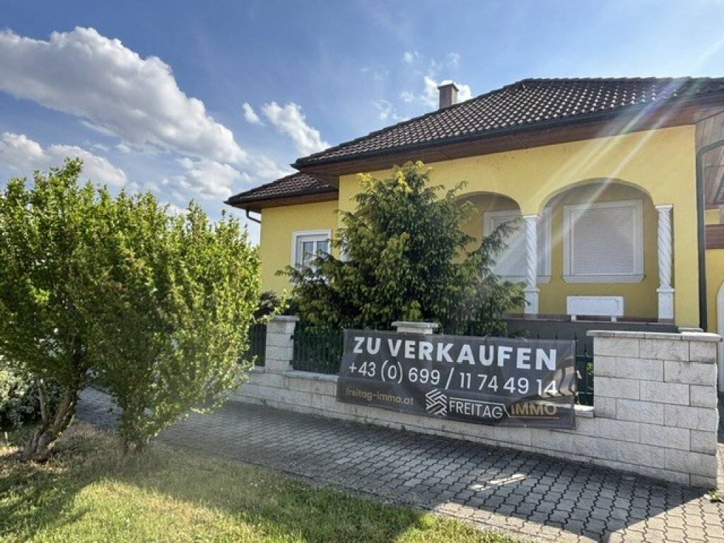 Winden am See - Exklusives Wohlfühlhaus mit Traumgarten & XXL-Wintergarten - Ansicht 2