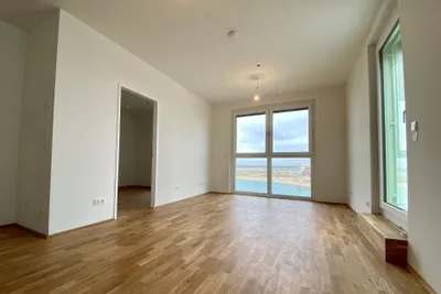 48 m² TRAUMWOHNUNG SEESTADT - direkt am See – Bild 2