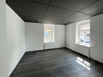 Gewerbeimmobilie kaufen in Kitzbühel – 120 m², € 990.000 – Bild 3 von 8