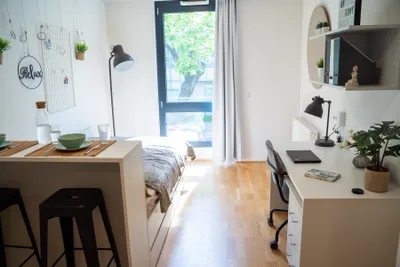 ALL-IN PRICE! Fully Furnished Student Studio at THE FIZZ Brigittenau. Available from now (extension possible) – Bild 3