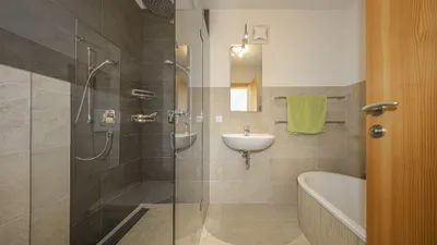 5-Zimmer-Haus kaufen in Kitzbühel – 250 m², € 3.200.000 – Bild 23 von 33