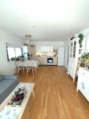 2-Zimmer-Wohnung mieten in Gmunden – 65 m², € 802 – Bild 1 von 17