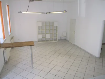 2-Zimmer-Gewerbeimmobilie mieten in Wien – 113 m², € 1.250 – Bild 2 von 13