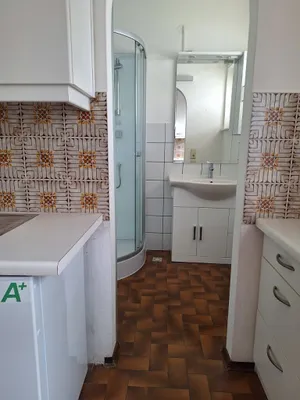 Gewerbeimmobilie mieten in Bruck an der Leitha – 73 m², € 1.115 – Bild 9 von 12