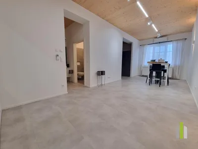 5-Zimmer-Gewerbeimmobilie mieten in Salzburg-Umgebung – 214 m², € 2.830 – Bild 6 von 8