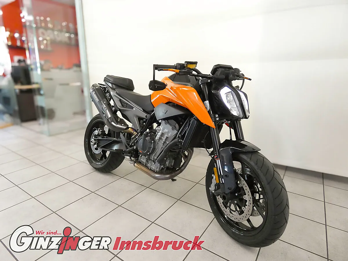 KTM Duke