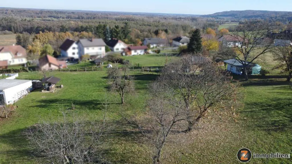 Erhöhtes Baugrundstück mit Blick auf die Burg Güssing - kein Bauzwang - Ansicht 2