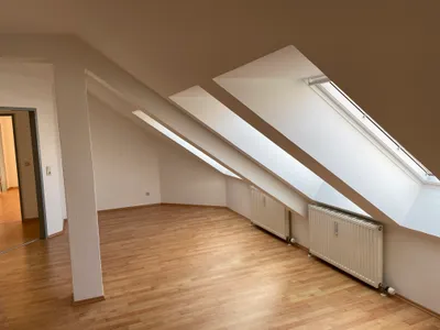 Wohnung kaufen in Waidhofen an der Thaya – 103 m², € 131.080 – Bild 1 von 7
