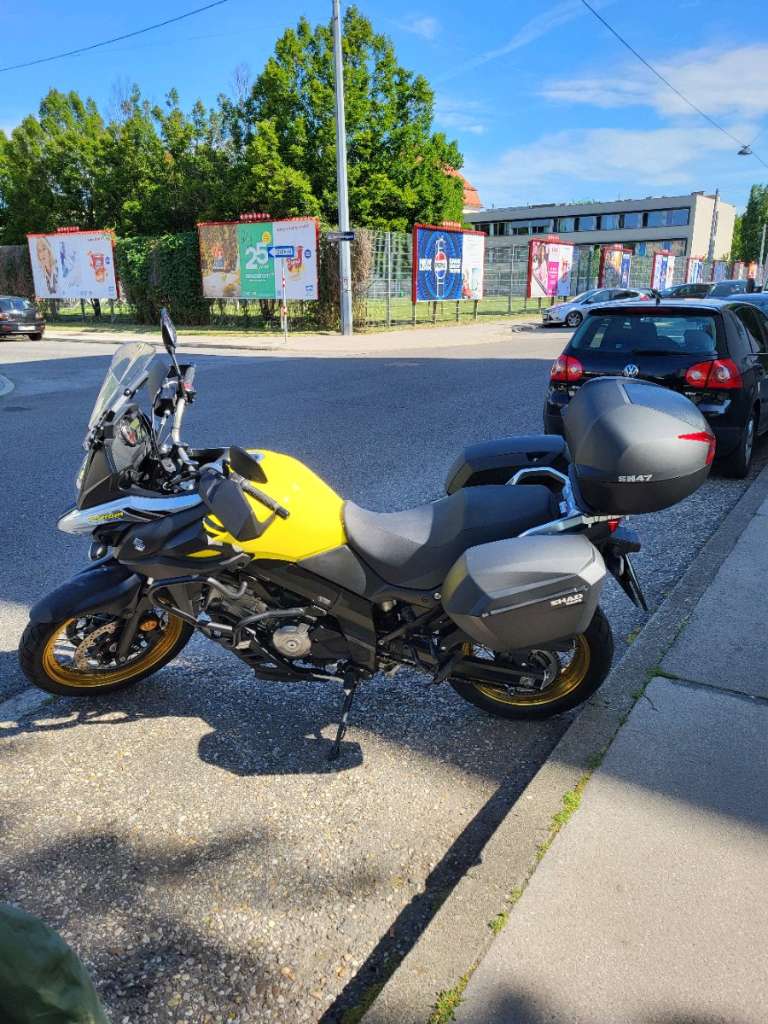 Suzuki V-Strom Suzuki v-strom xt Tourer